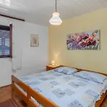 Cozy In Barbat-rab Apartmán *