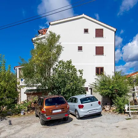 公寓 Cozy In Barbat-rab With House Sea View