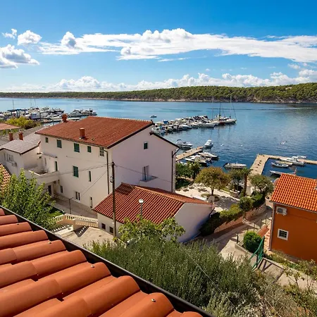 Cozy In Barbat-rab With House Sea View Διαμέρισμα *