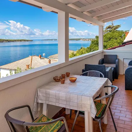Cozy In Barbat-rab With House Sea View Διαμέρισμα