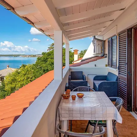 Cozy In Barbat-rab With House Sea View