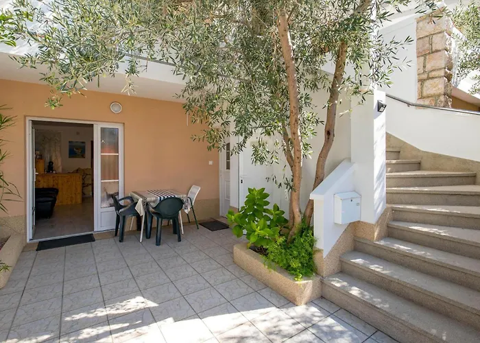 Cozy In Barbat-rab Appartement